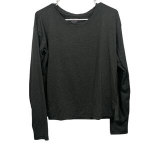 Athleta Grey Uptempo 2 Long Sleeve Athletic T-Shirt